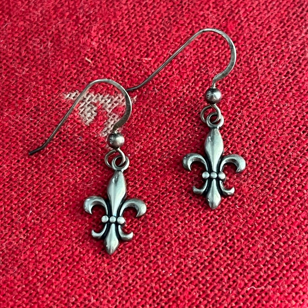 Sterling Silver Fleur-de-Lys Earrings